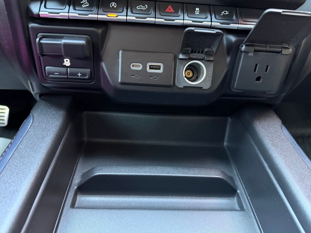 2021 Chevrolet Silverado 1500 Image 38