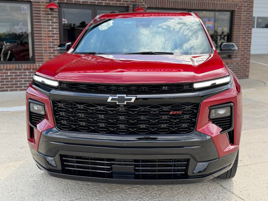 2024 Chevrolet Traverse Image 3