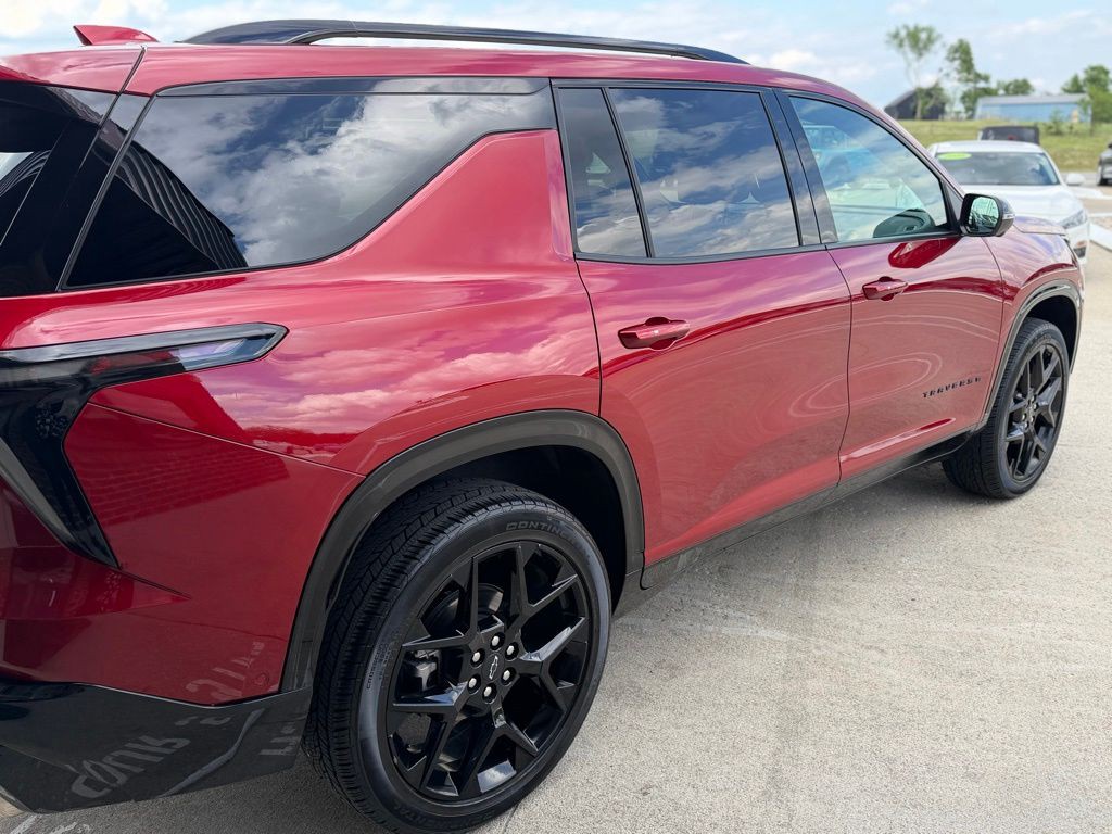 2024 Chevrolet Traverse Image 13