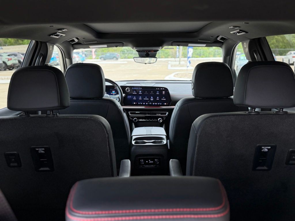 2024 Chevrolet Traverse Image 76