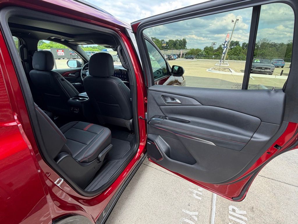 2024 Chevrolet Traverse Image 78