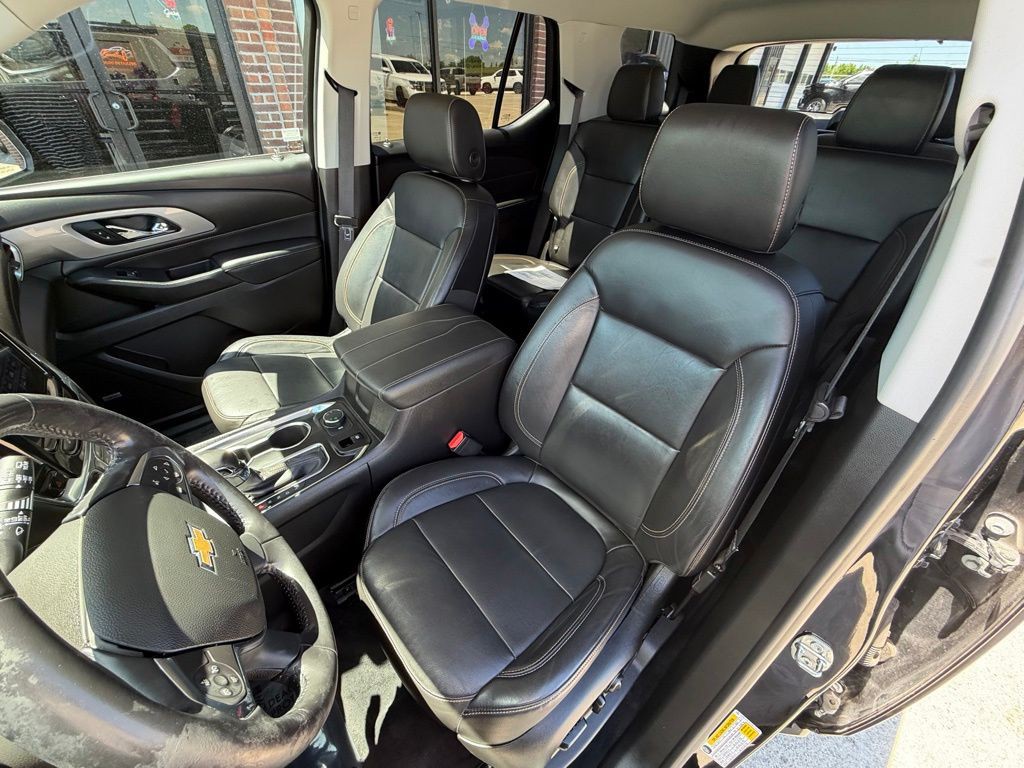 2021 Chevrolet Traverse Image 15