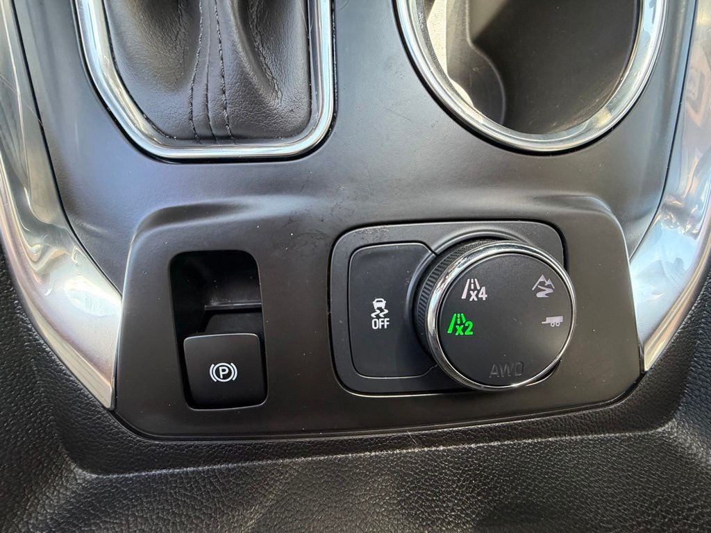2021 Chevrolet Traverse Image 40