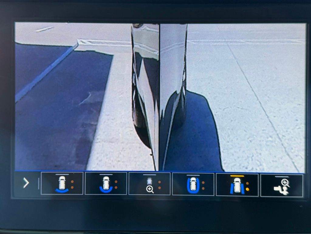 2021 Chevrolet Traverse Image 45
