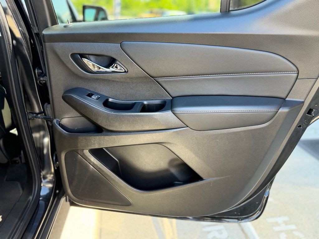 2021 Chevrolet Traverse Image 71