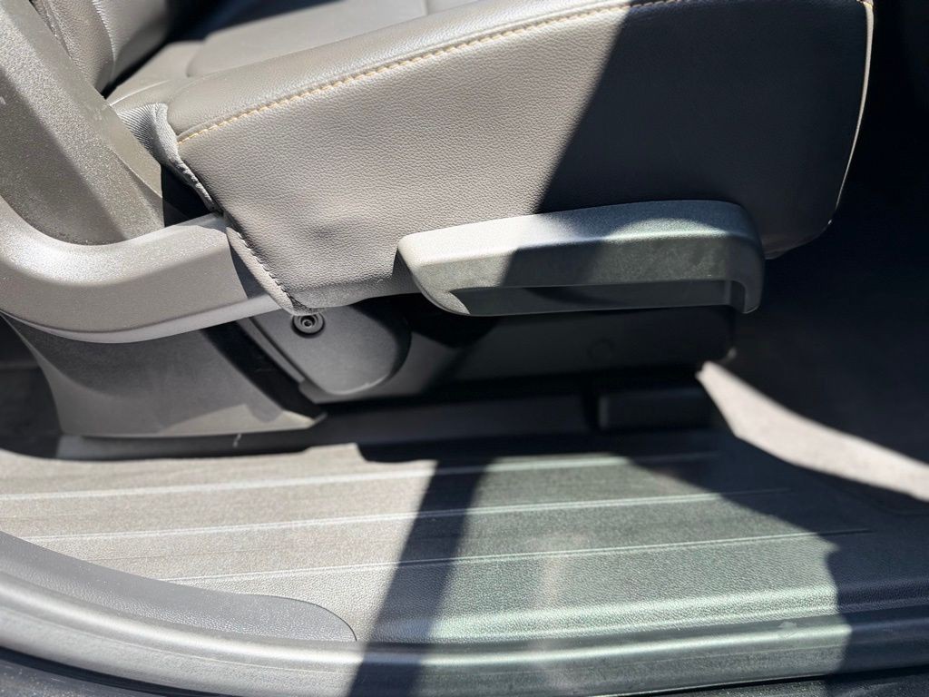 2021 Chevrolet Traverse Image 75