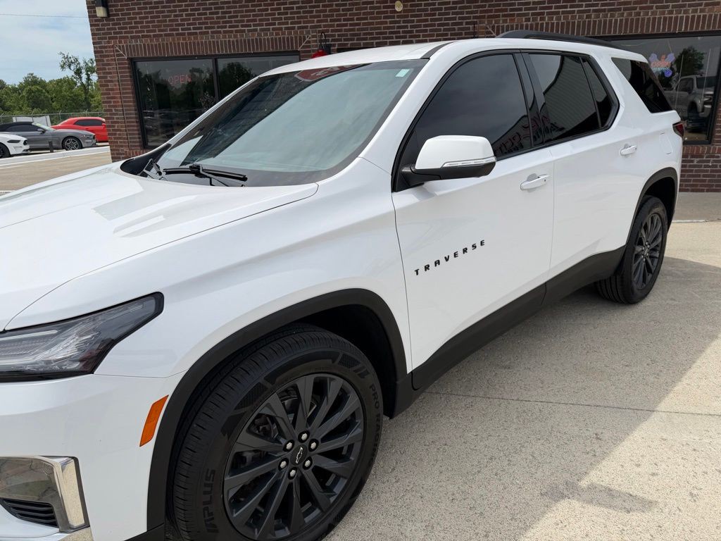 2023 Chevrolet Traverse Image 2