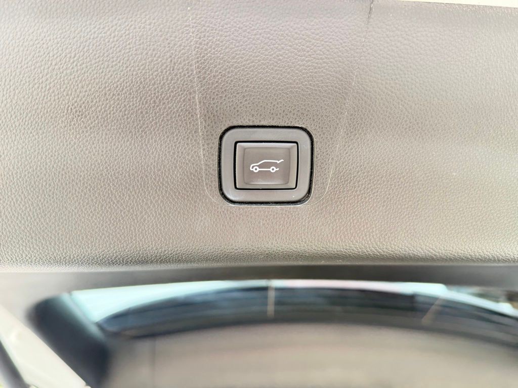 2023 Chevrolet Traverse Image 66