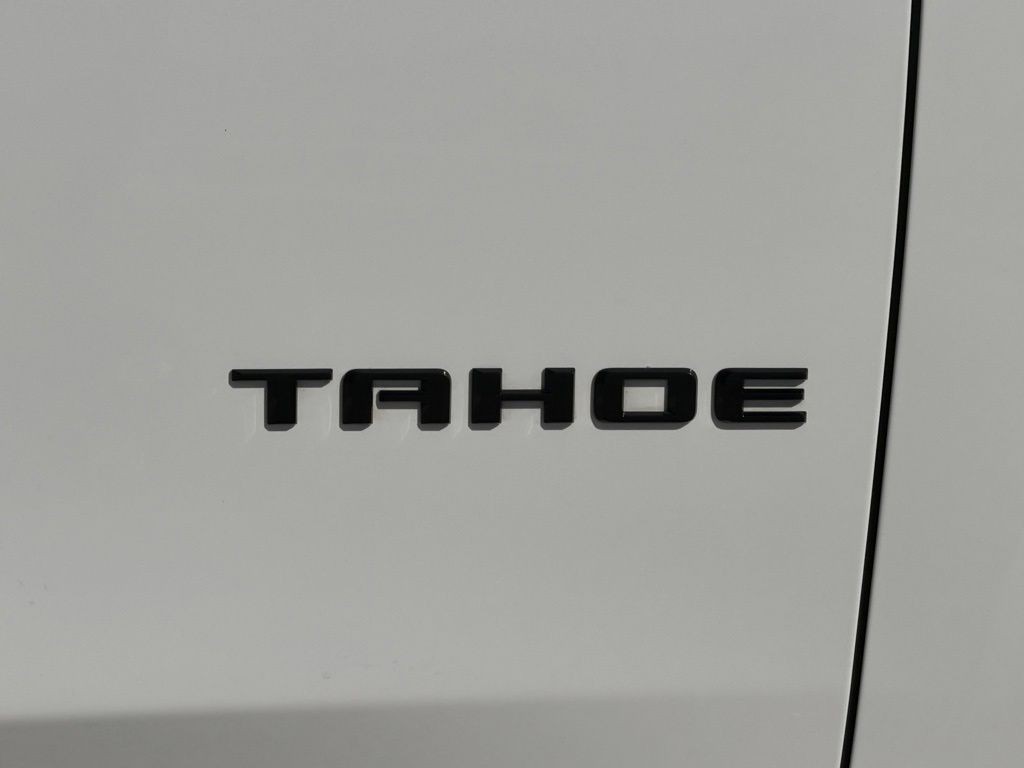 2021 Chevrolet Tahoe Image 12