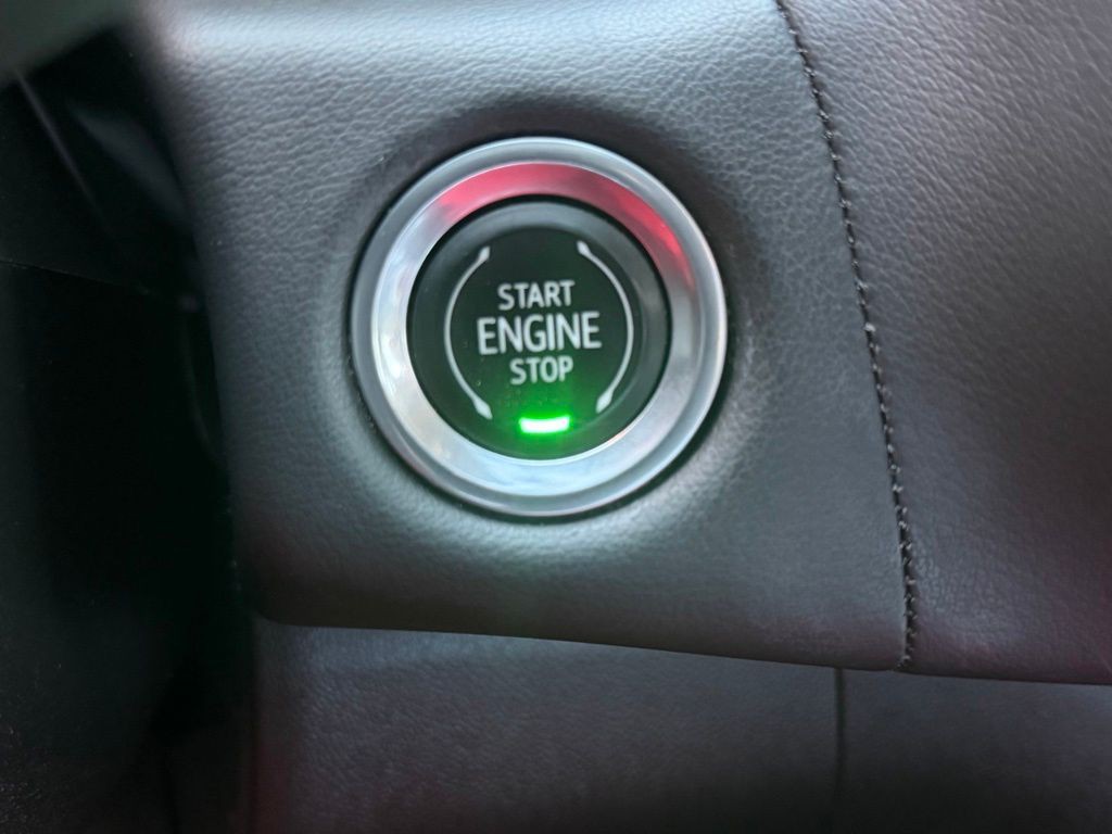 2021 Chevrolet Tahoe Image 23