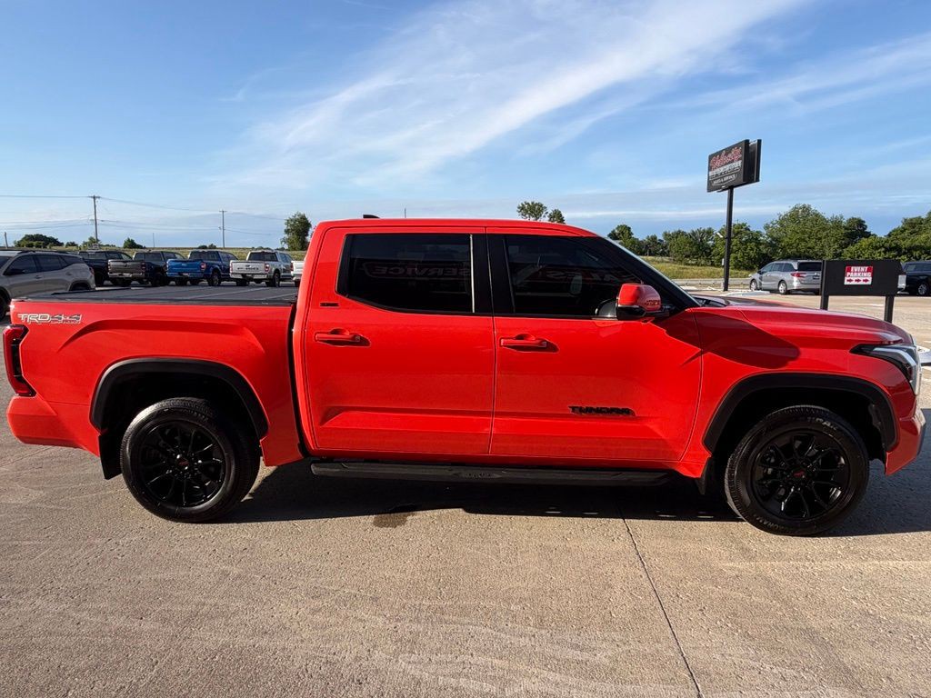 2024 Toyota Tundra Image 9