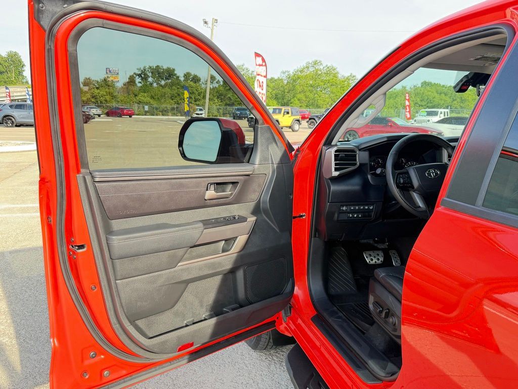 2024 Toyota Tundra Image 14