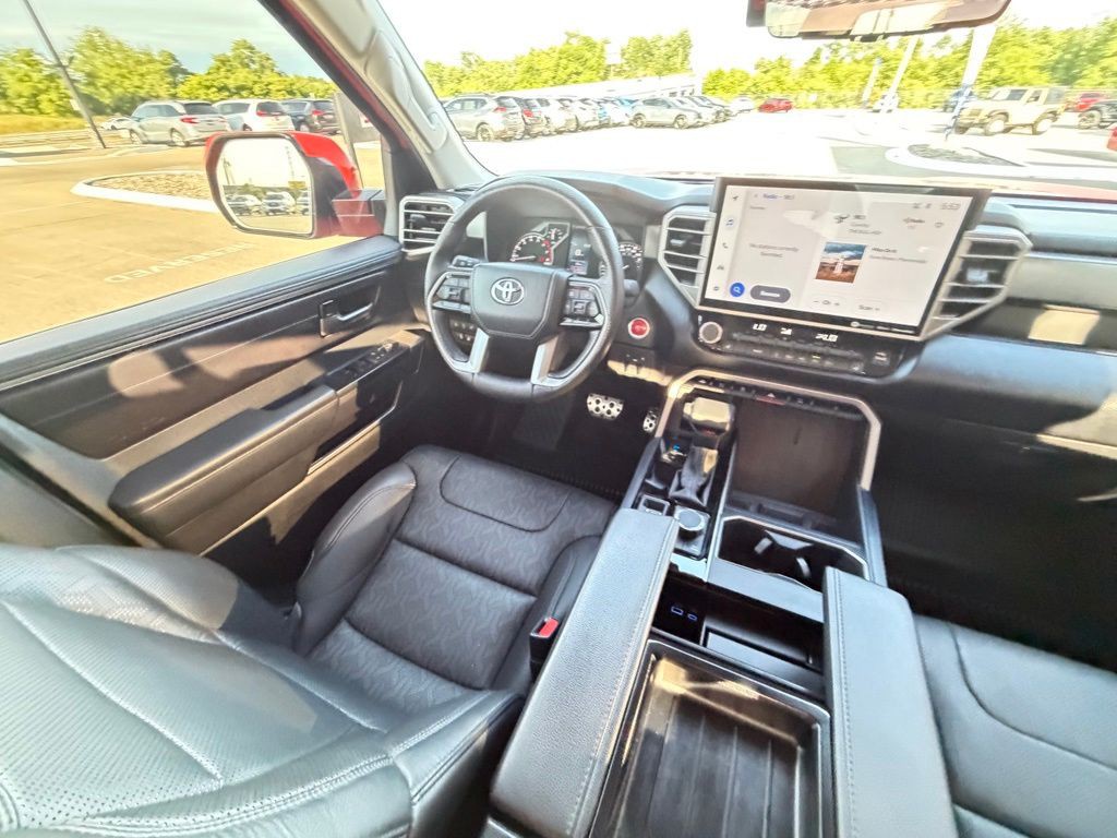 2024 Toyota Tundra Image 38
