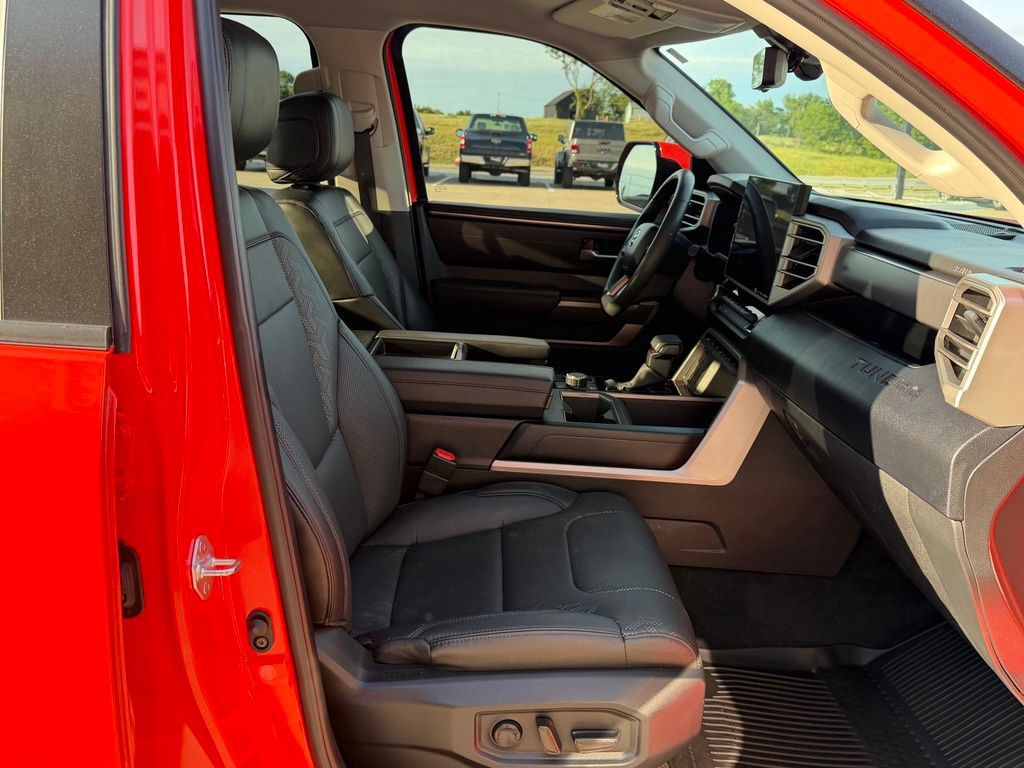 2024 Toyota Tundra Image 69