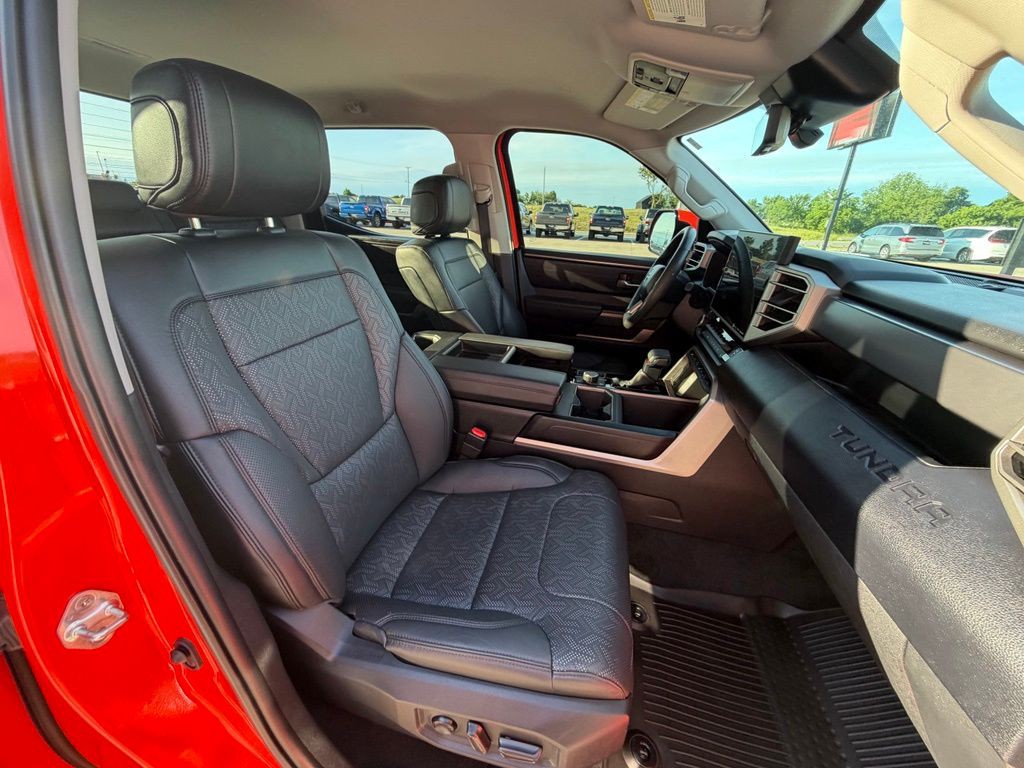 2024 Toyota Tundra Image 70
