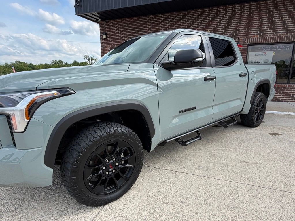 2024 Toyota Tundra Image 2