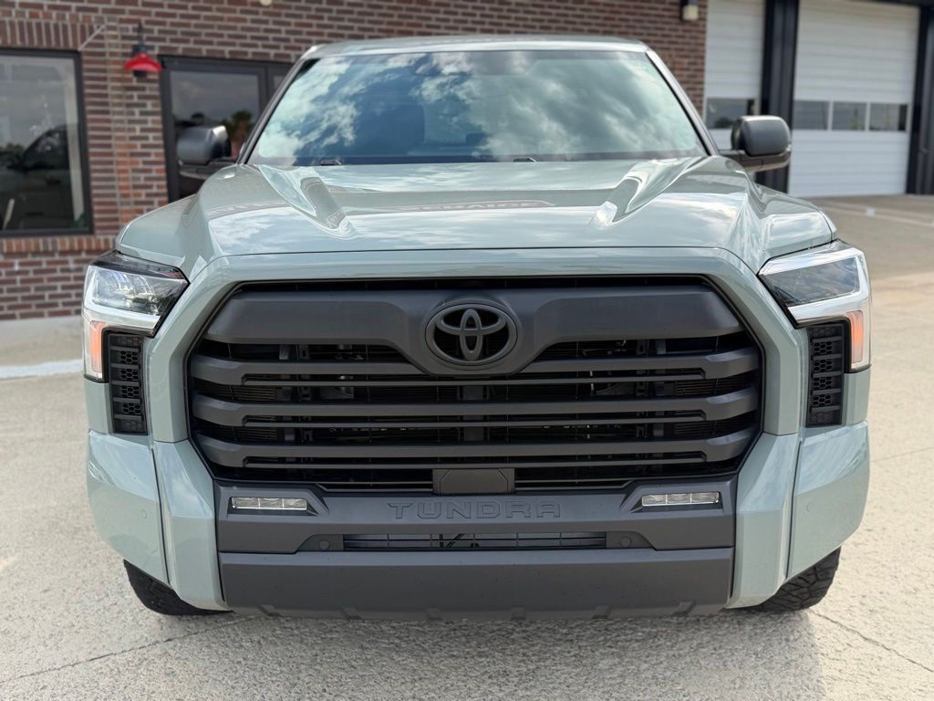 2024 Toyota Tundra Image 4