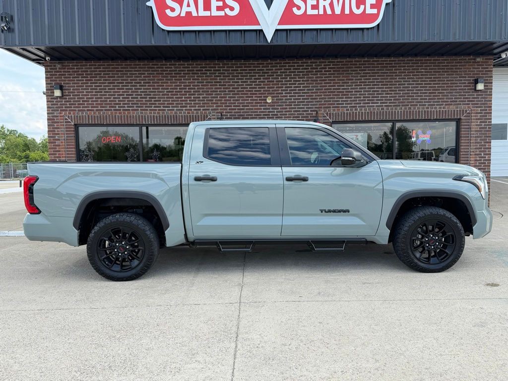 2024 Toyota Tundra Image 9