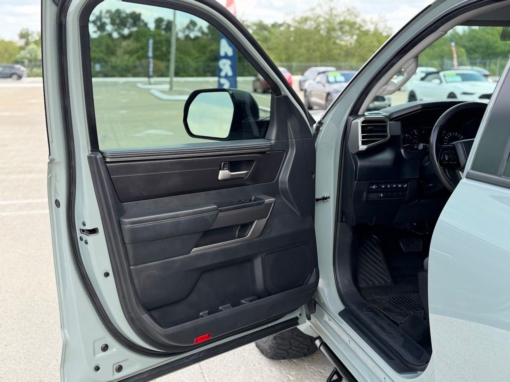 2024 Toyota Tundra Image 15