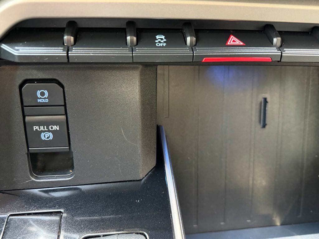 2024 Toyota Tundra Image 40