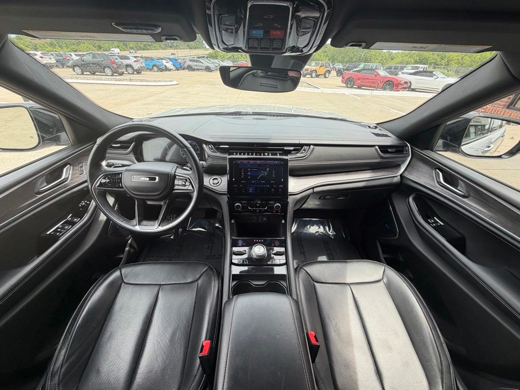 2022 Jeep Grand Cherokee Image 28