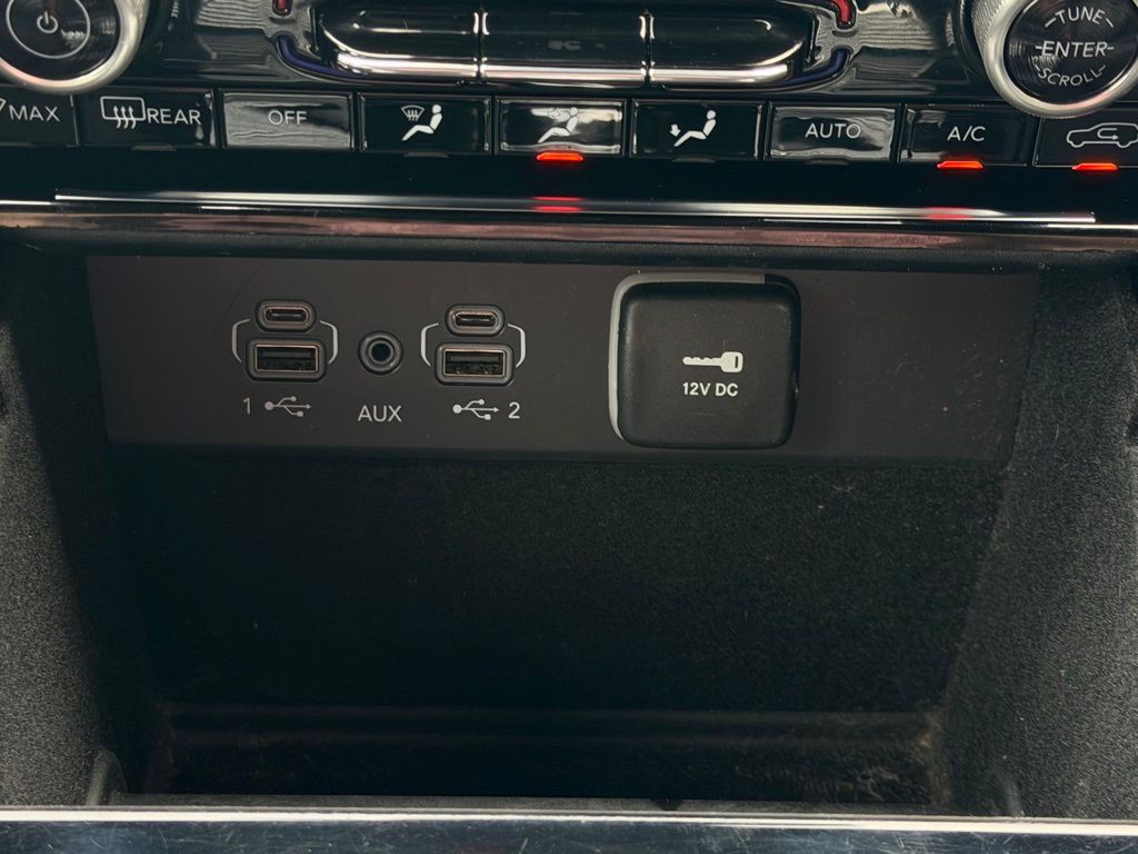 2022 Jeep Grand Cherokee Image 44