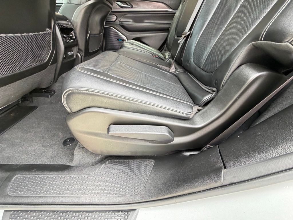 2022 Jeep Grand Cherokee Image 52