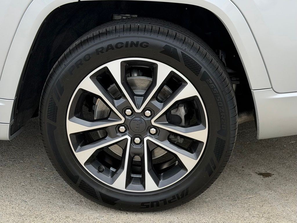 2022 Jeep Grand Cherokee Image 86