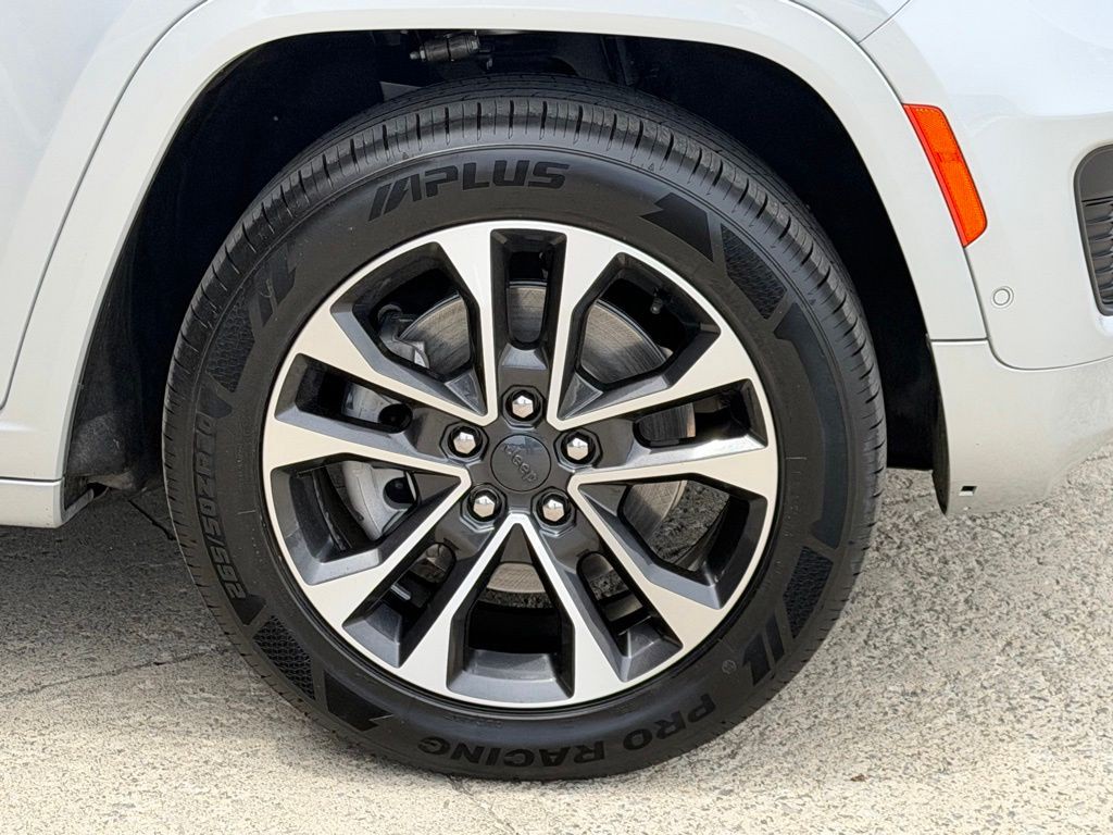 2022 Jeep Grand Cherokee Image 88