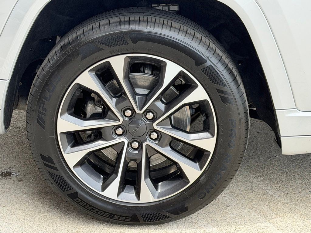 2022 Jeep Grand Cherokee Image 89
