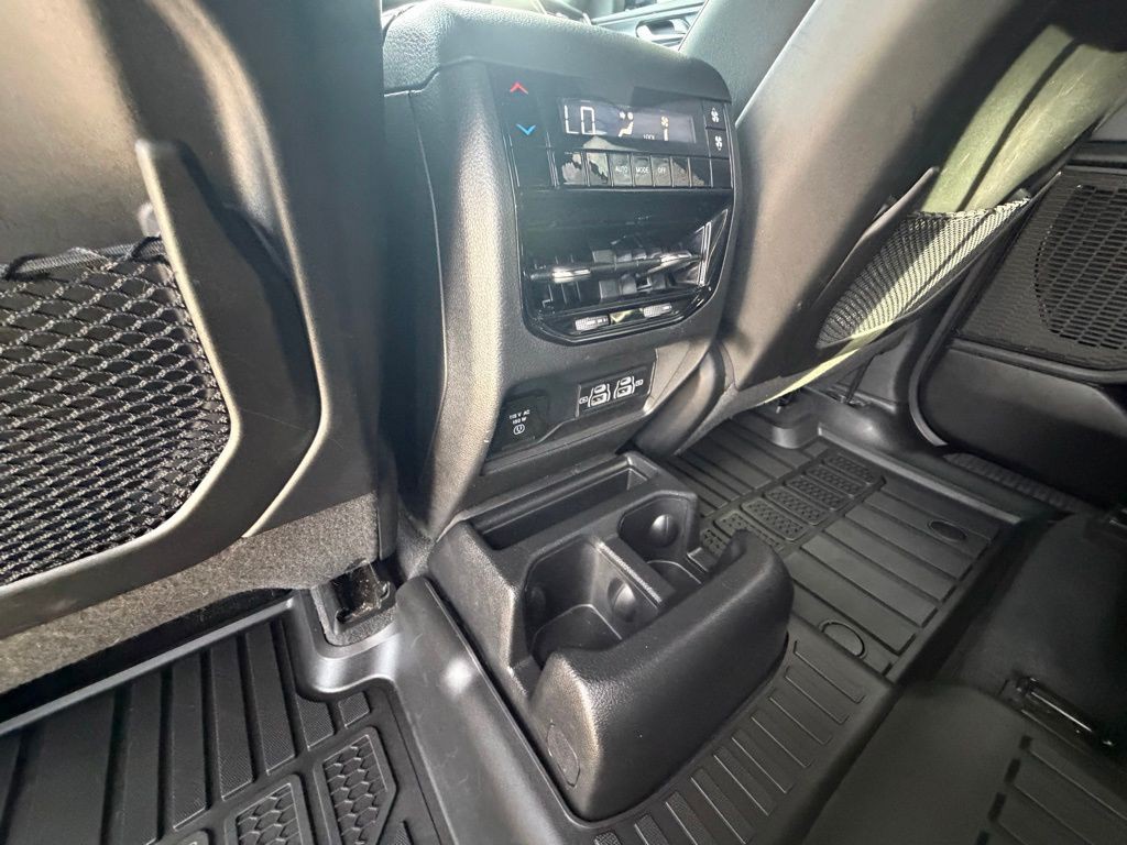 2023 Jeep Grand Cherokee Image 37