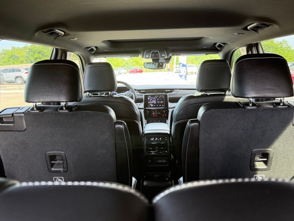 2023 Jeep Grand Cherokee Image 48