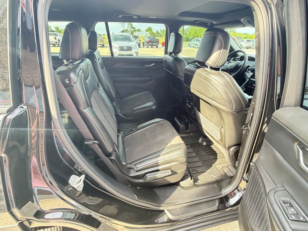 2023 Jeep Grand Cherokee Image 56