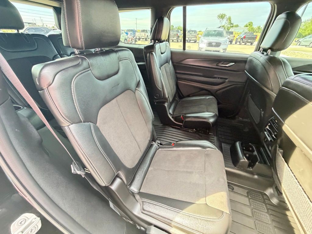 2023 Jeep Grand Cherokee Image 57