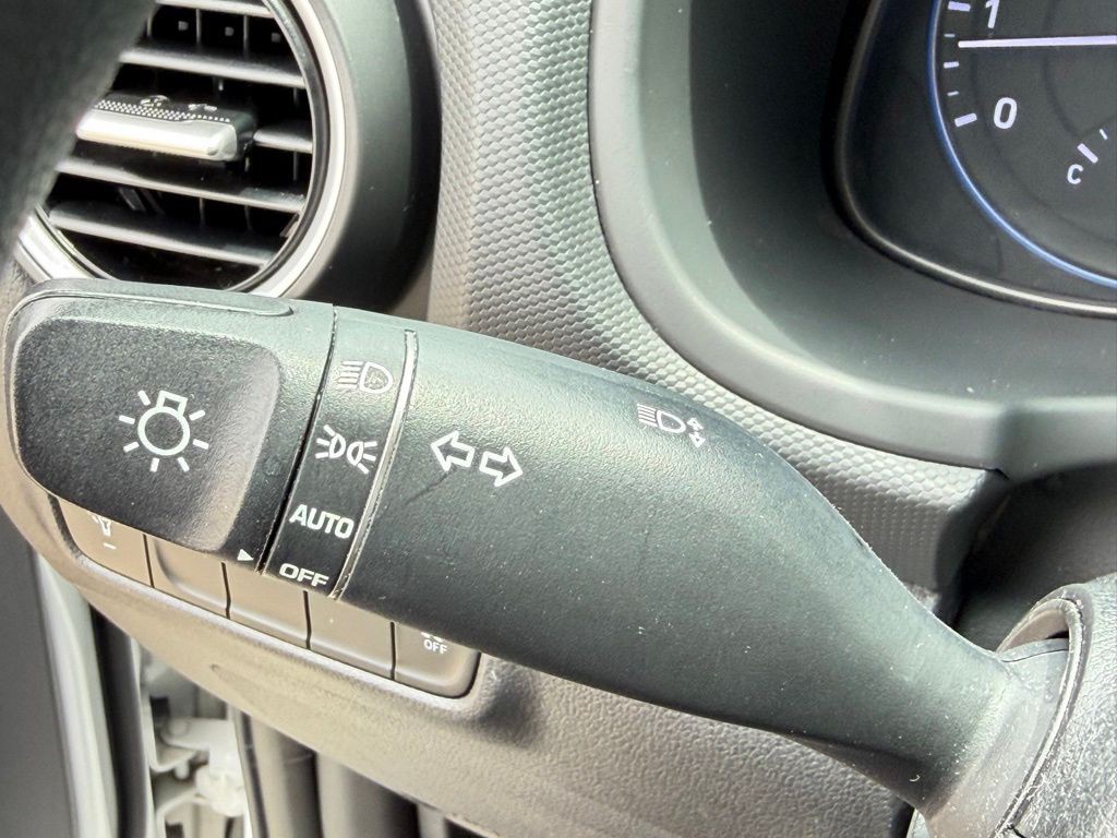 2018 Hyundai Kona Image 25