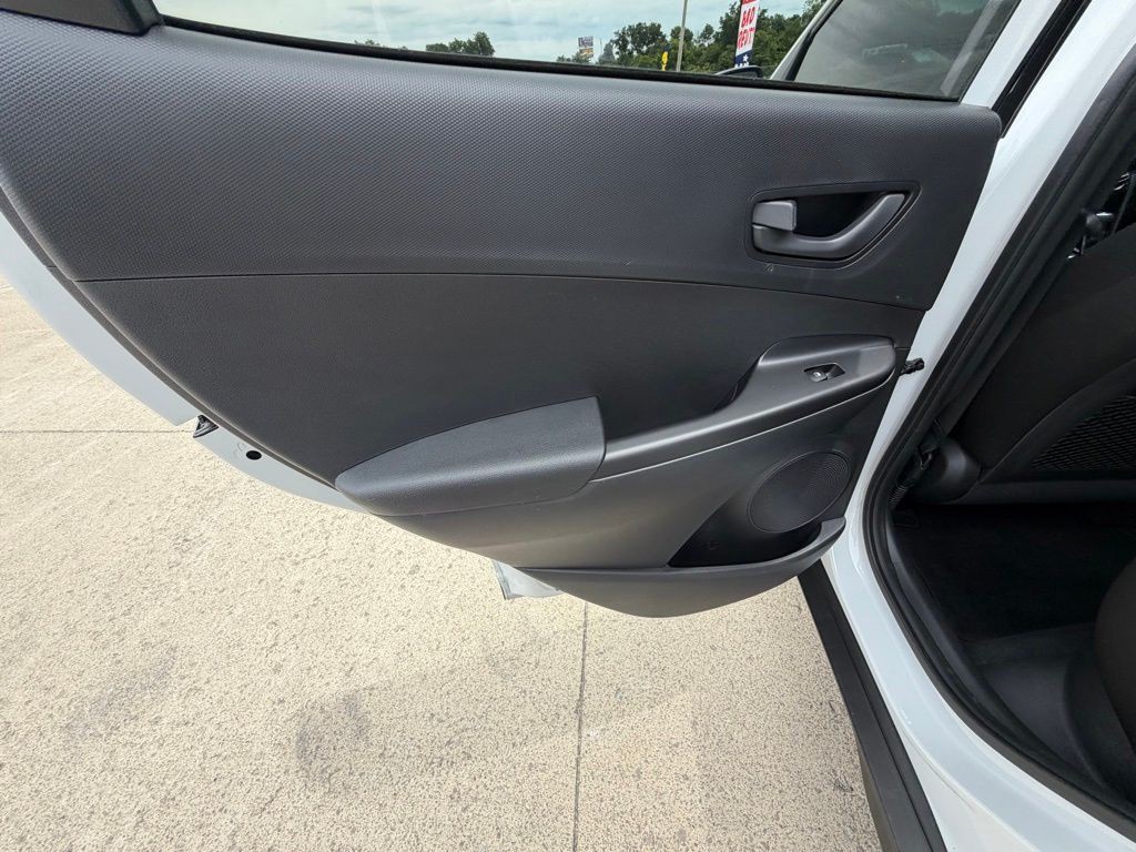 2018 Hyundai Kona Image 43