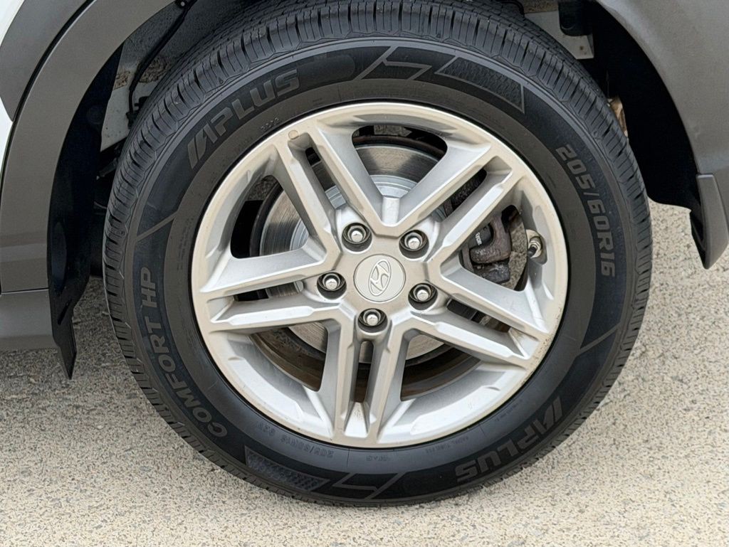 2018 Hyundai Kona Image 65