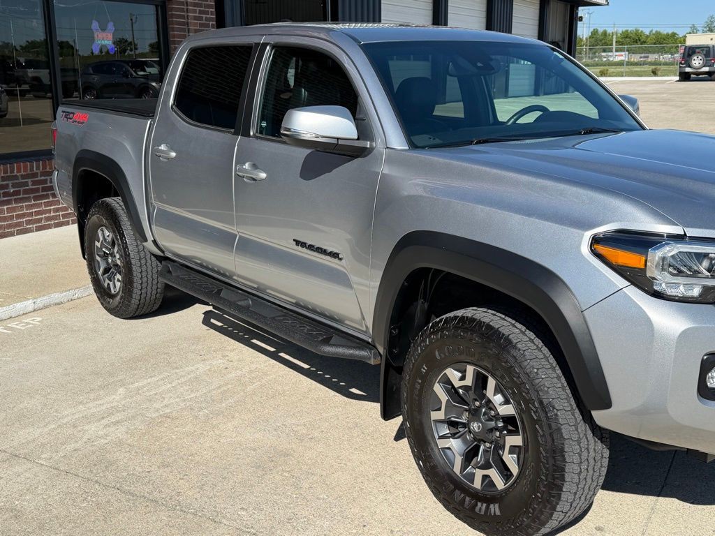 2023 Toyota Tacoma Image 3