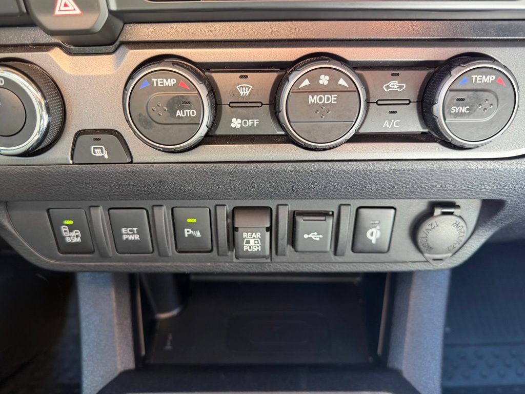 2023 Toyota Tacoma Image 28