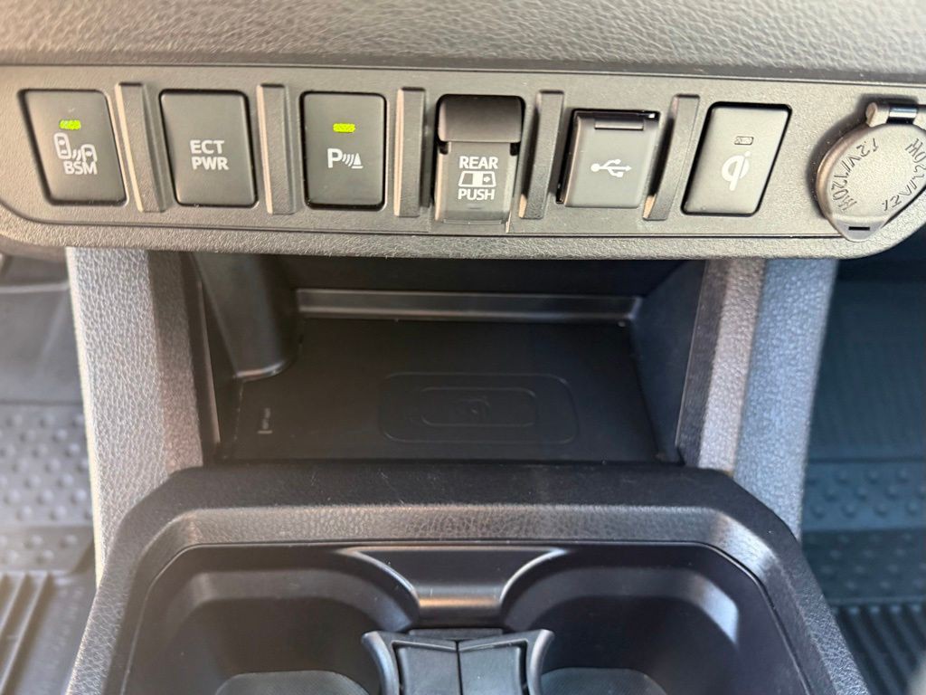 2023 Toyota Tacoma Image 37