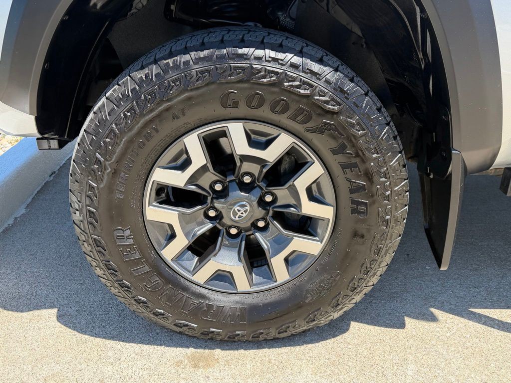 2023 Toyota Tacoma Image 70