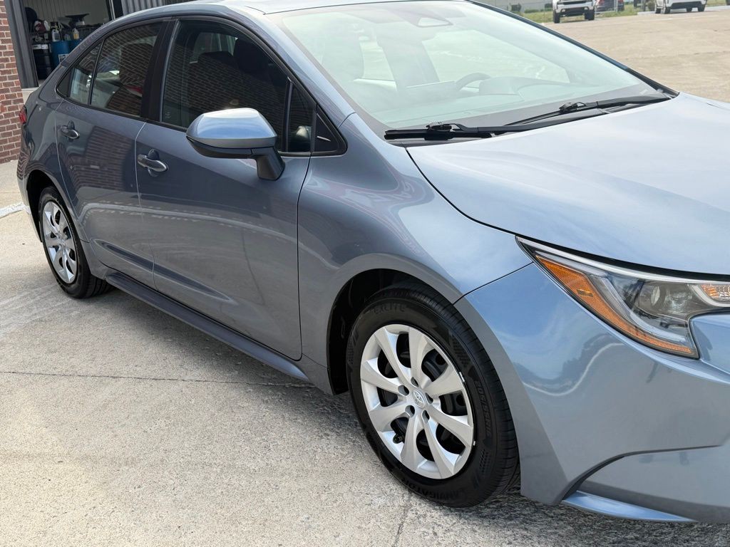 2023 Toyota Corolla Image 3
