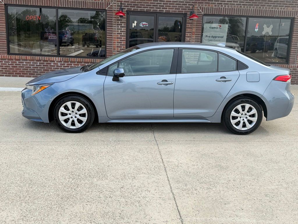 2023 Toyota Corolla Image 9