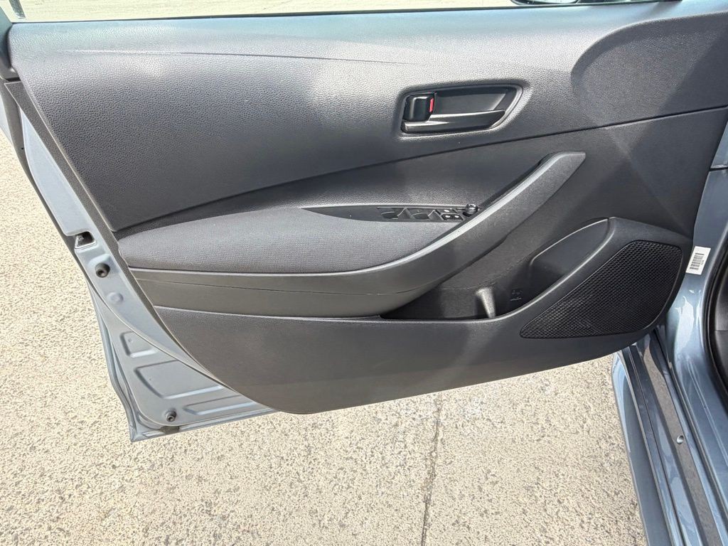 2023 Toyota Corolla Image 12