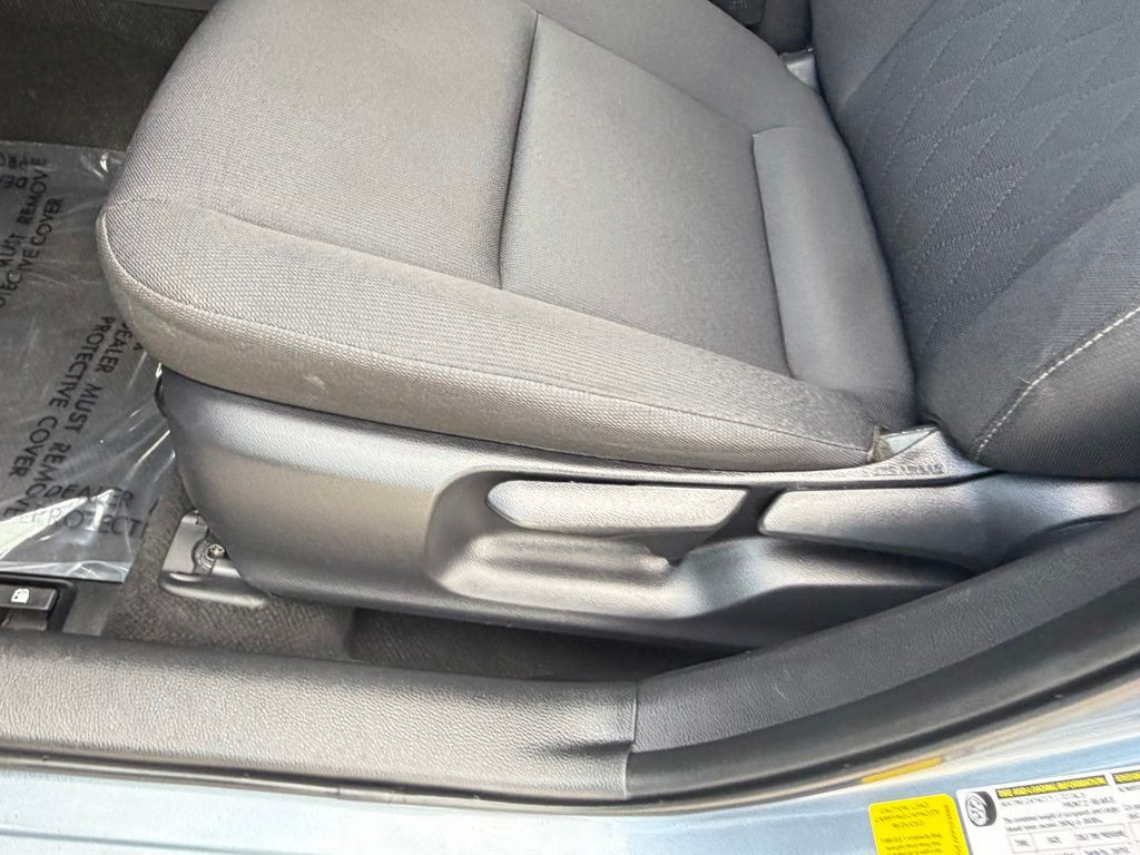 2023 Toyota Corolla Image 13