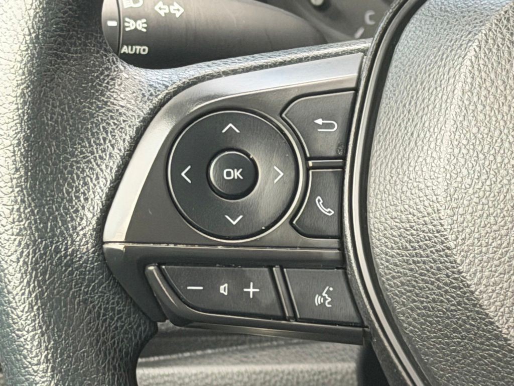 2023 Toyota Corolla Image 18
