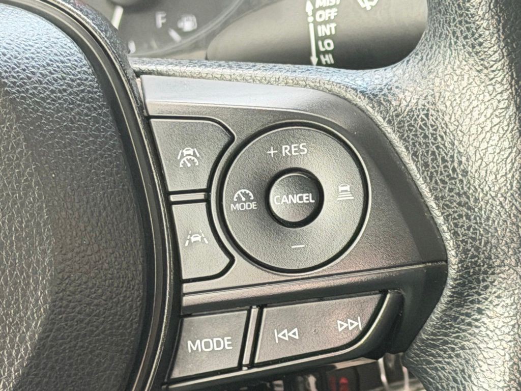 2023 Toyota Corolla Image 19