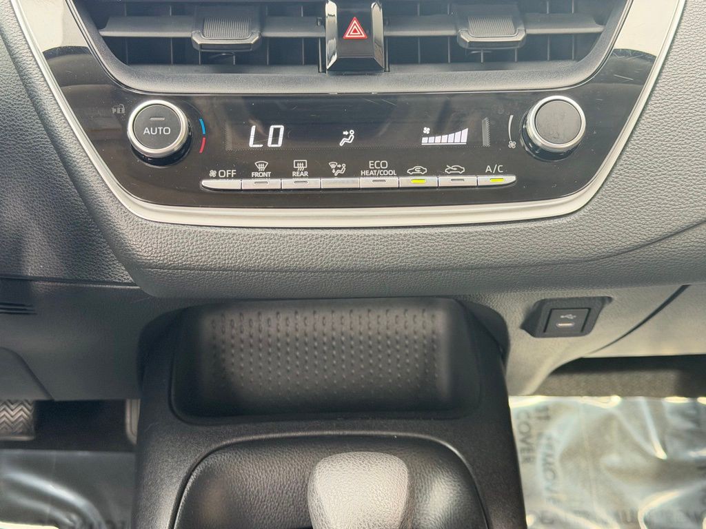 2023 Toyota Corolla Image 33