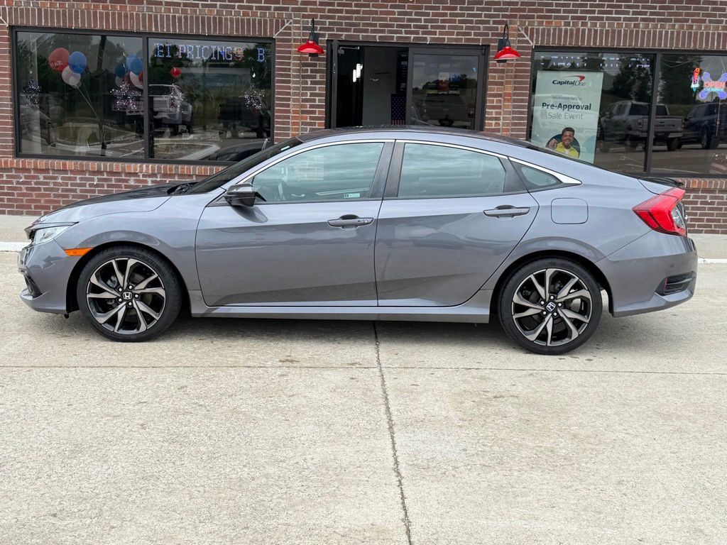 2019 Honda Civic Image 9