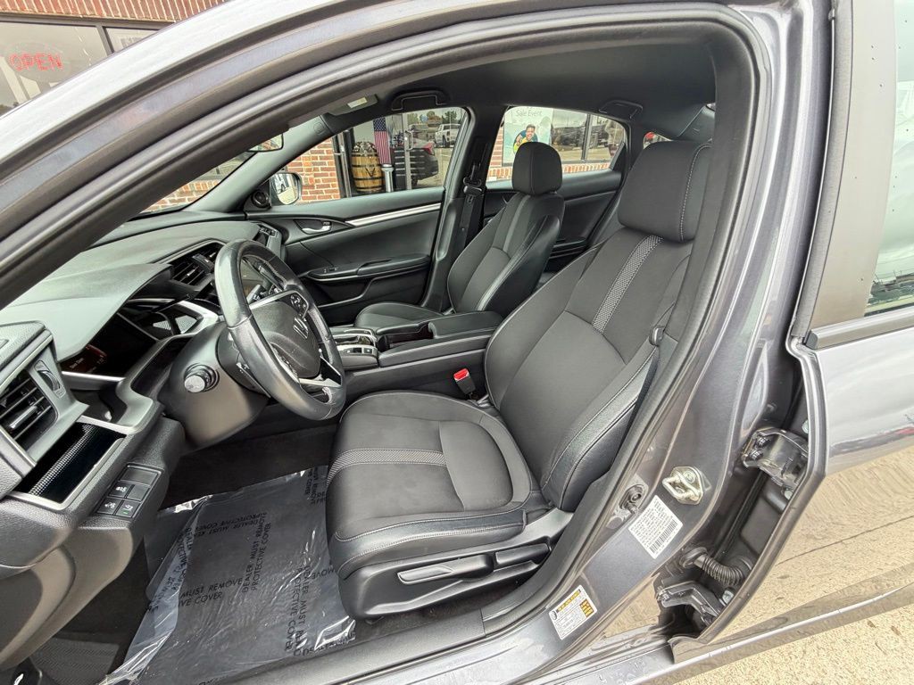 2019 Honda Civic Image 18